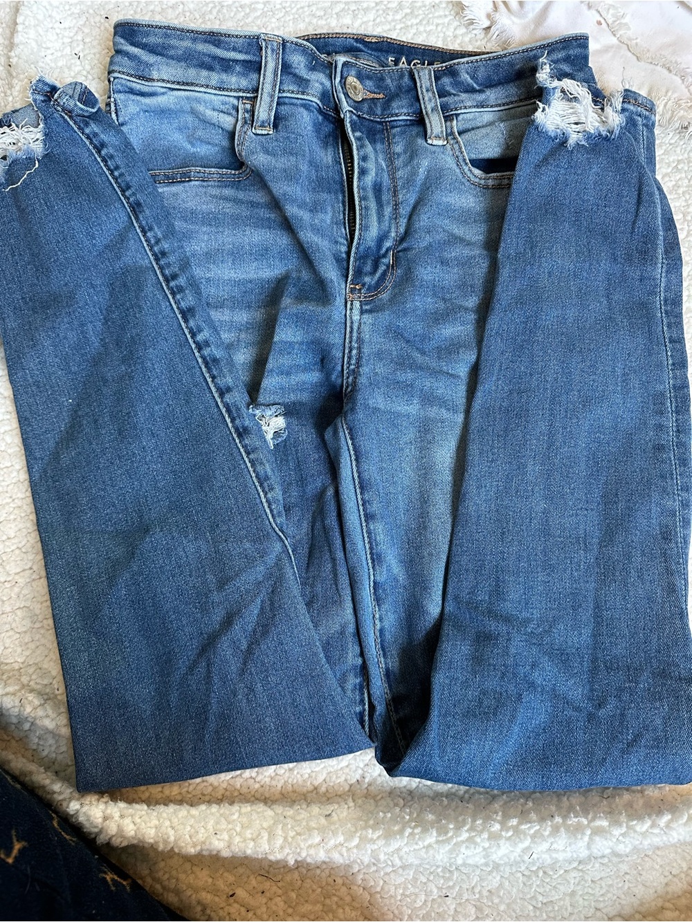 Women's American Eagle Blue Distressed Mom Jeans